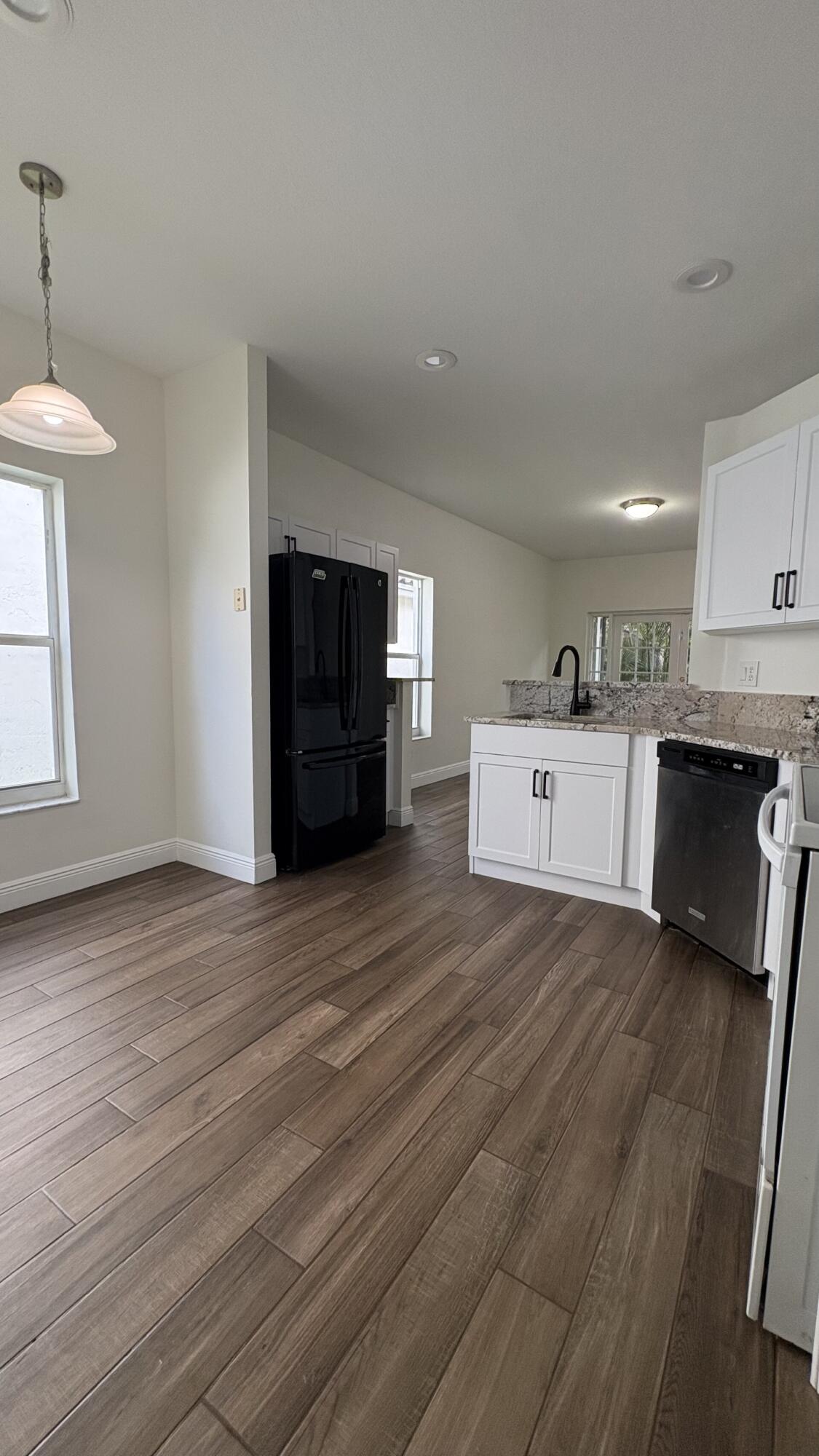 4967 Pelican Manor