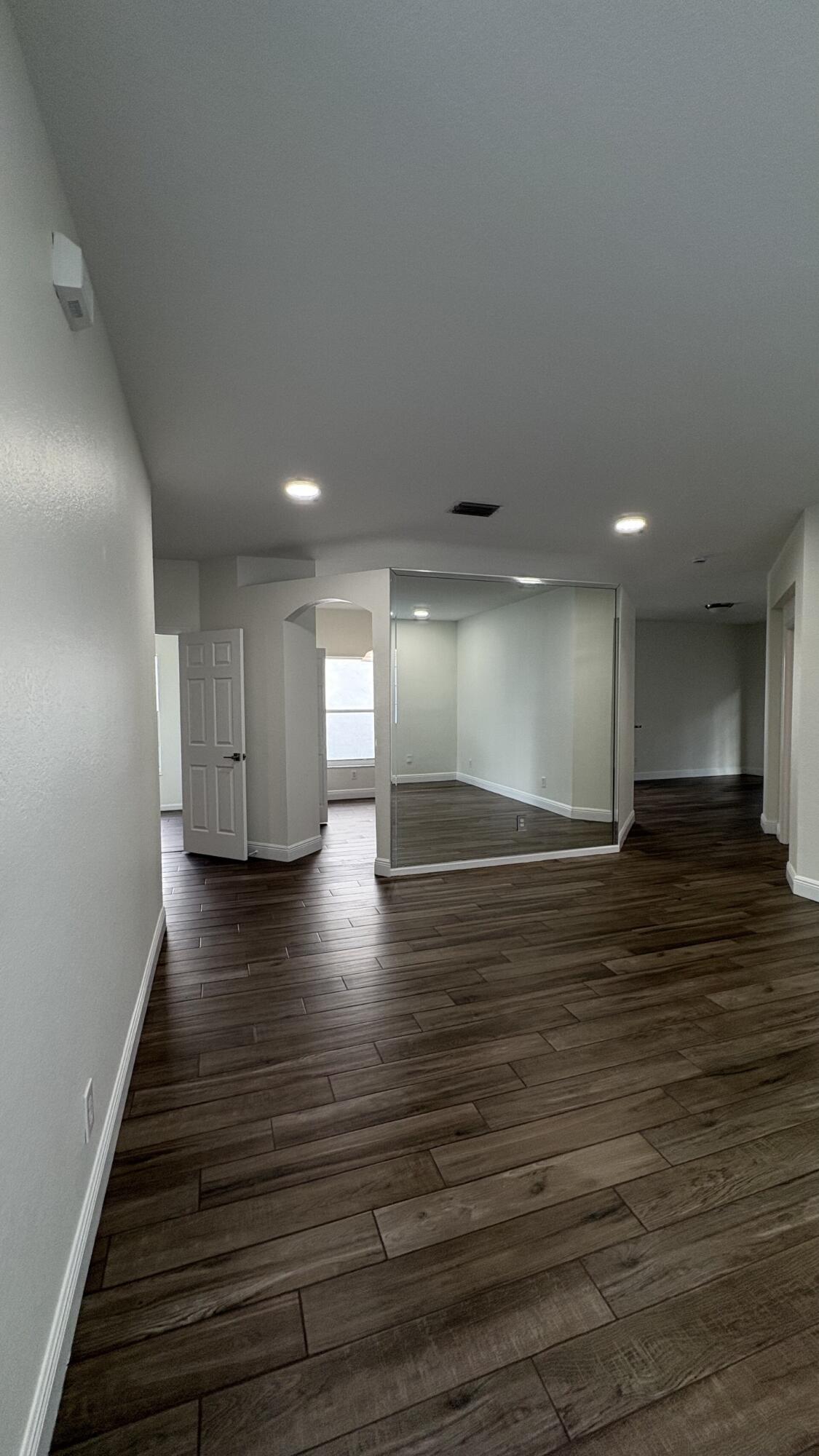 4967 Pelican Manor