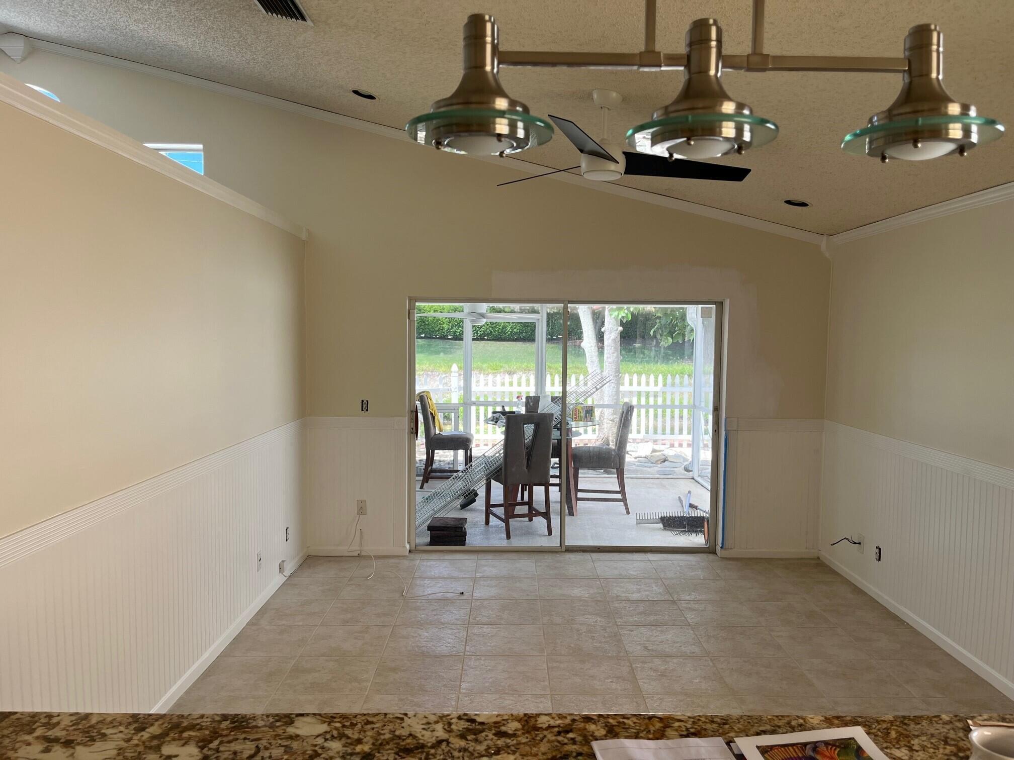 1351 Fairfax Circle E