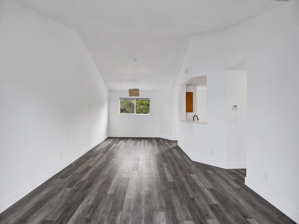 3477 NW 44th Street 202