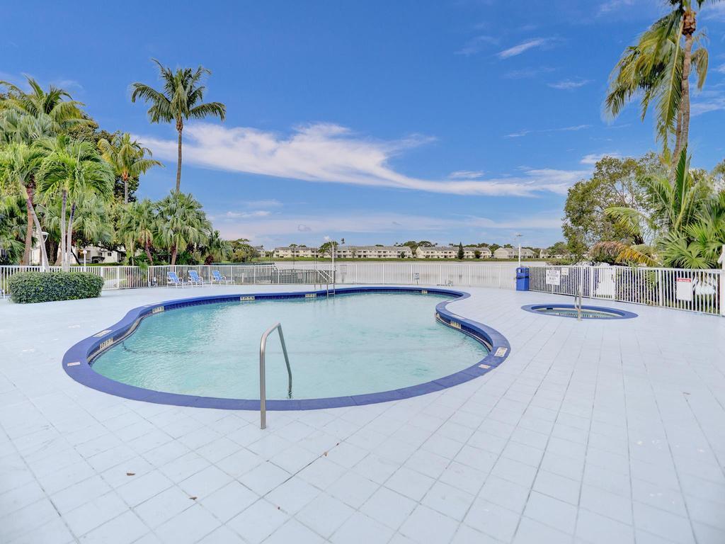 3477 NW 44th Street 202
