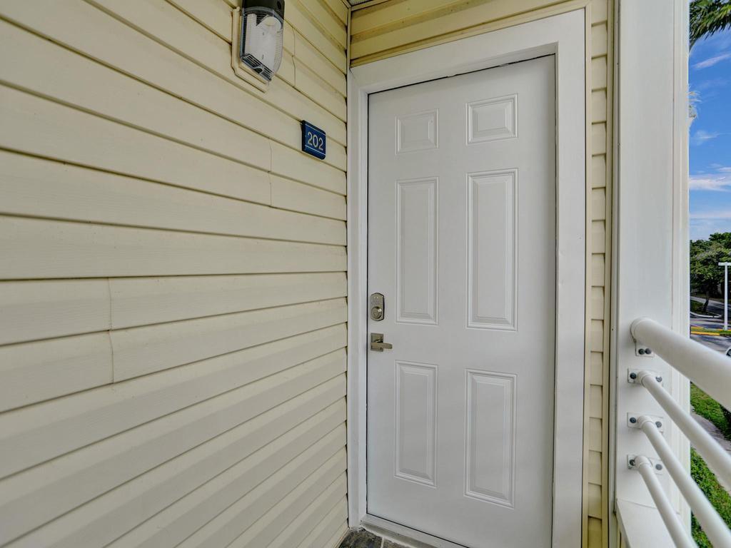 3477 NW 44th Street 202