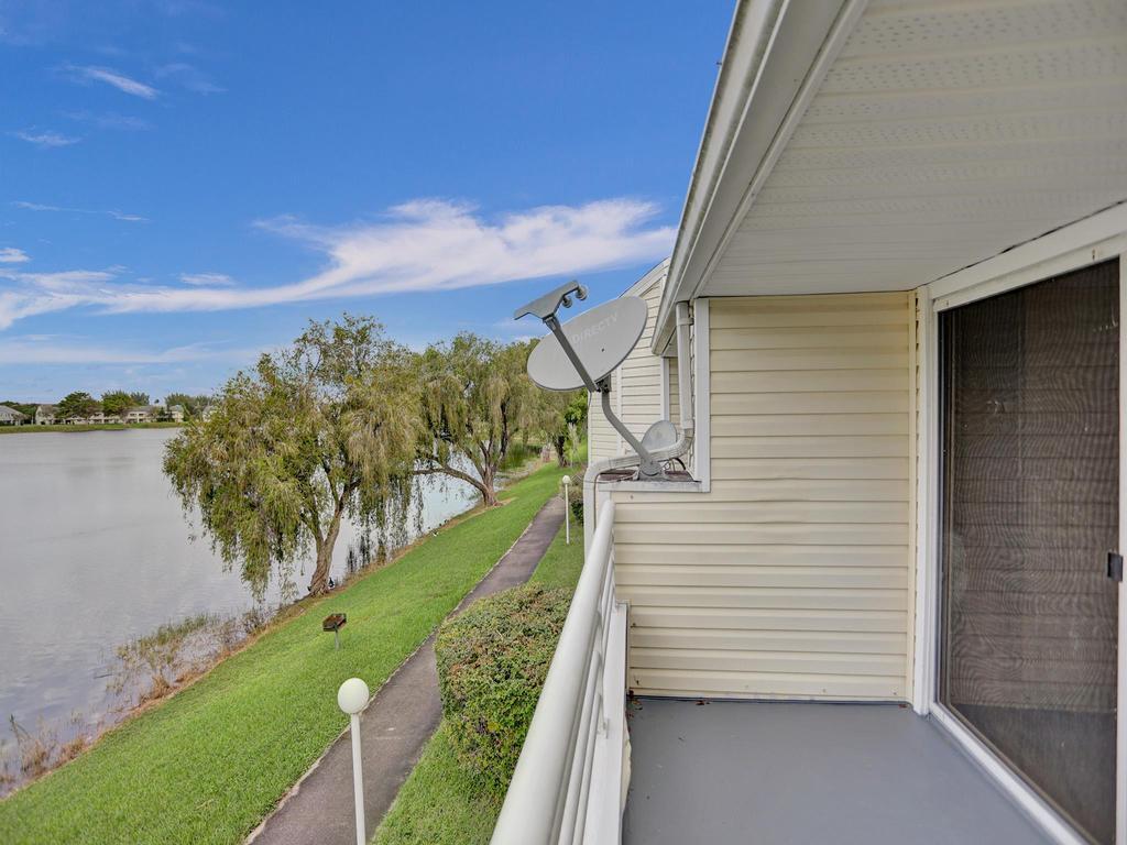 3477 NW 44th Street 202