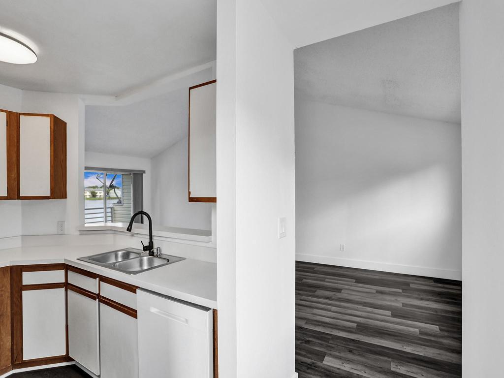 3477 NW 44th Street 202