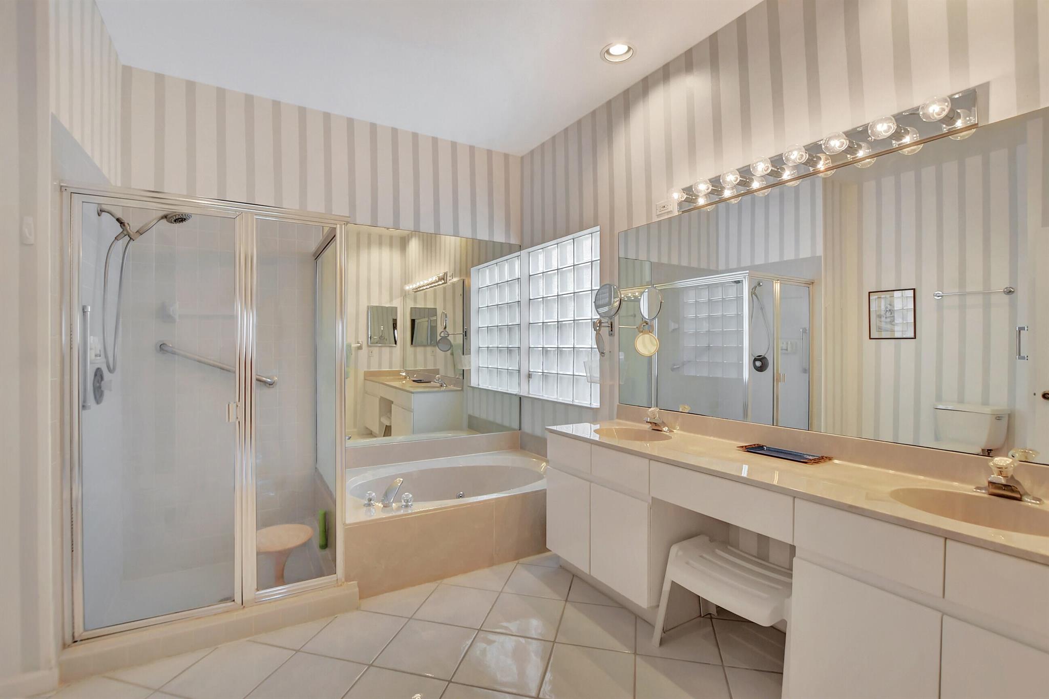 7869 Travlers Tree Drive