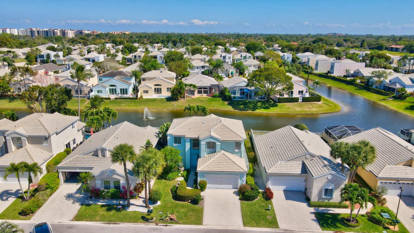 7869 Travlers Tree Drive