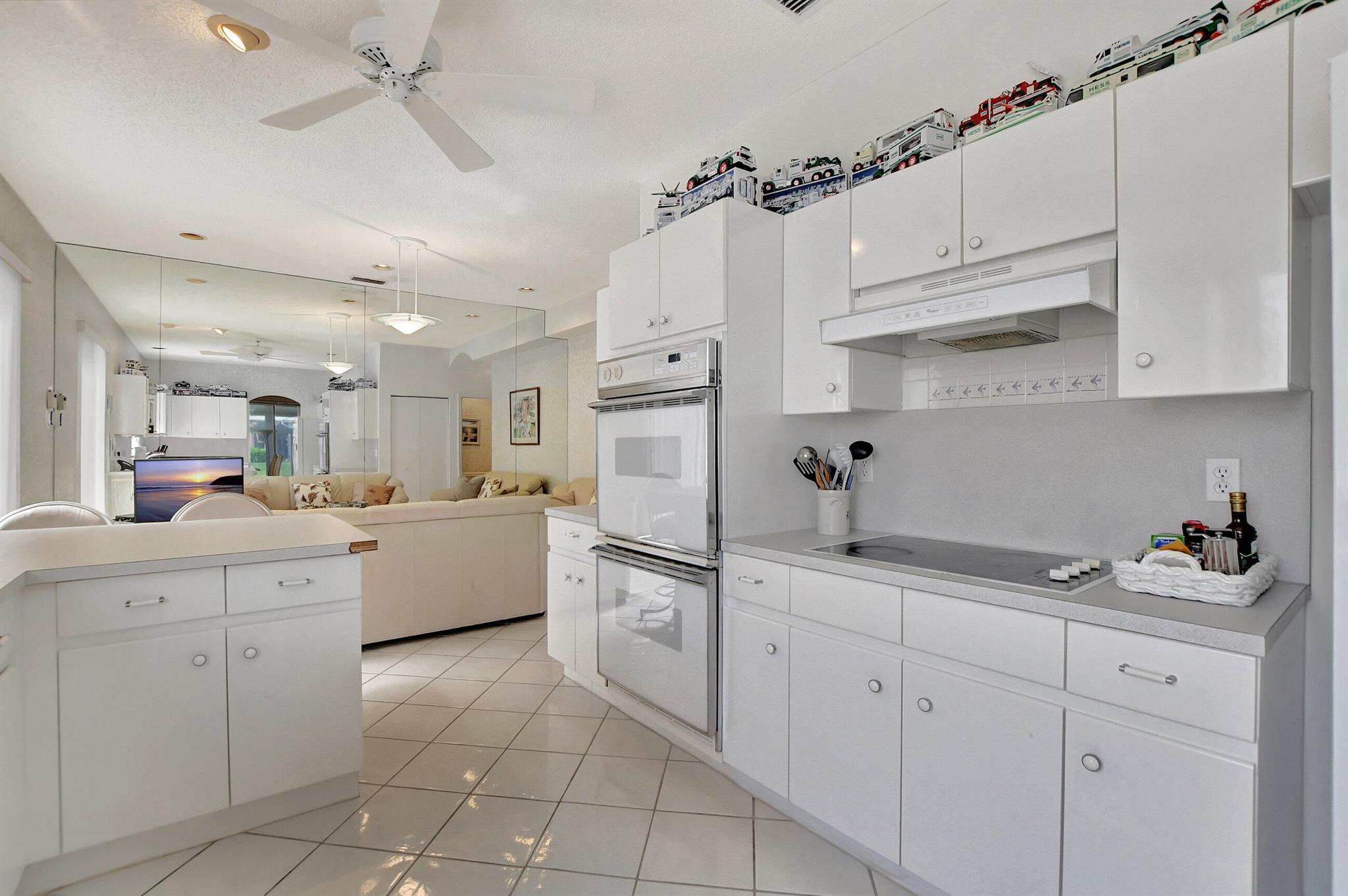 7869 Travlers Tree Drive