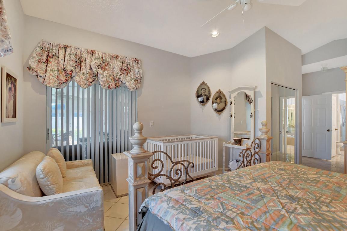 7869 Travlers Tree Drive