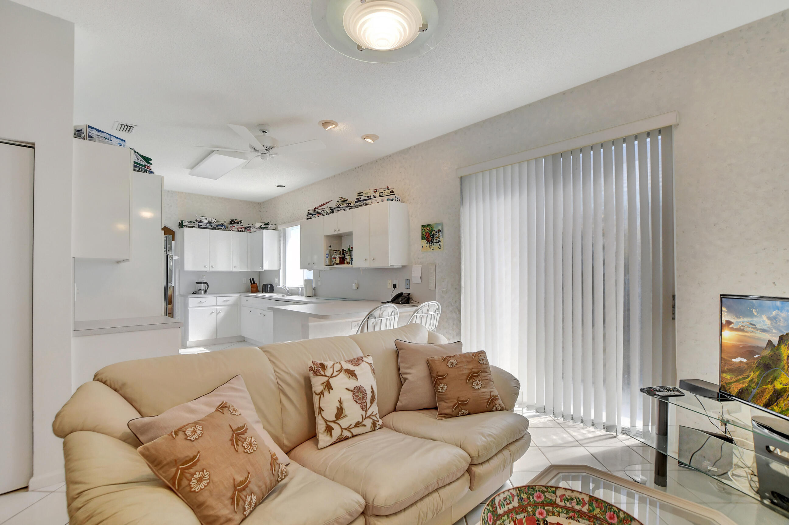 7869 Travlers Tree Drive