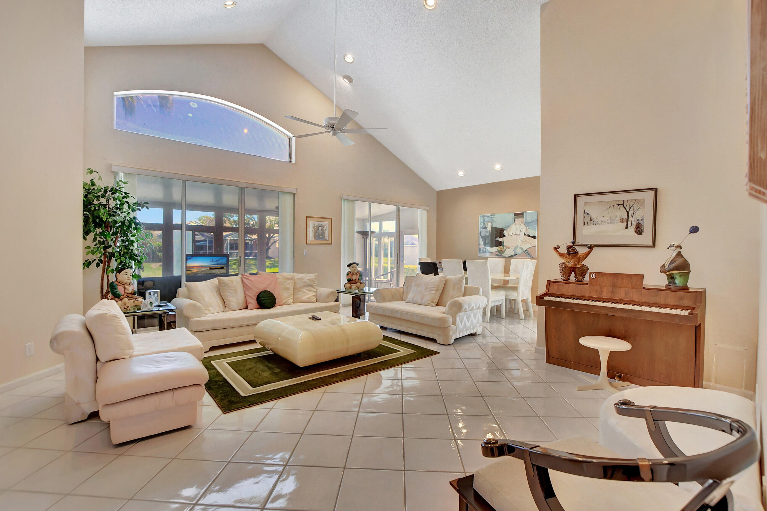 7869 Travlers Tree Drive