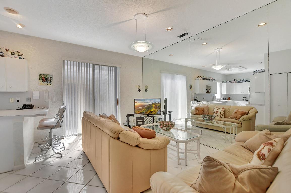 7869 Travlers Tree Drive