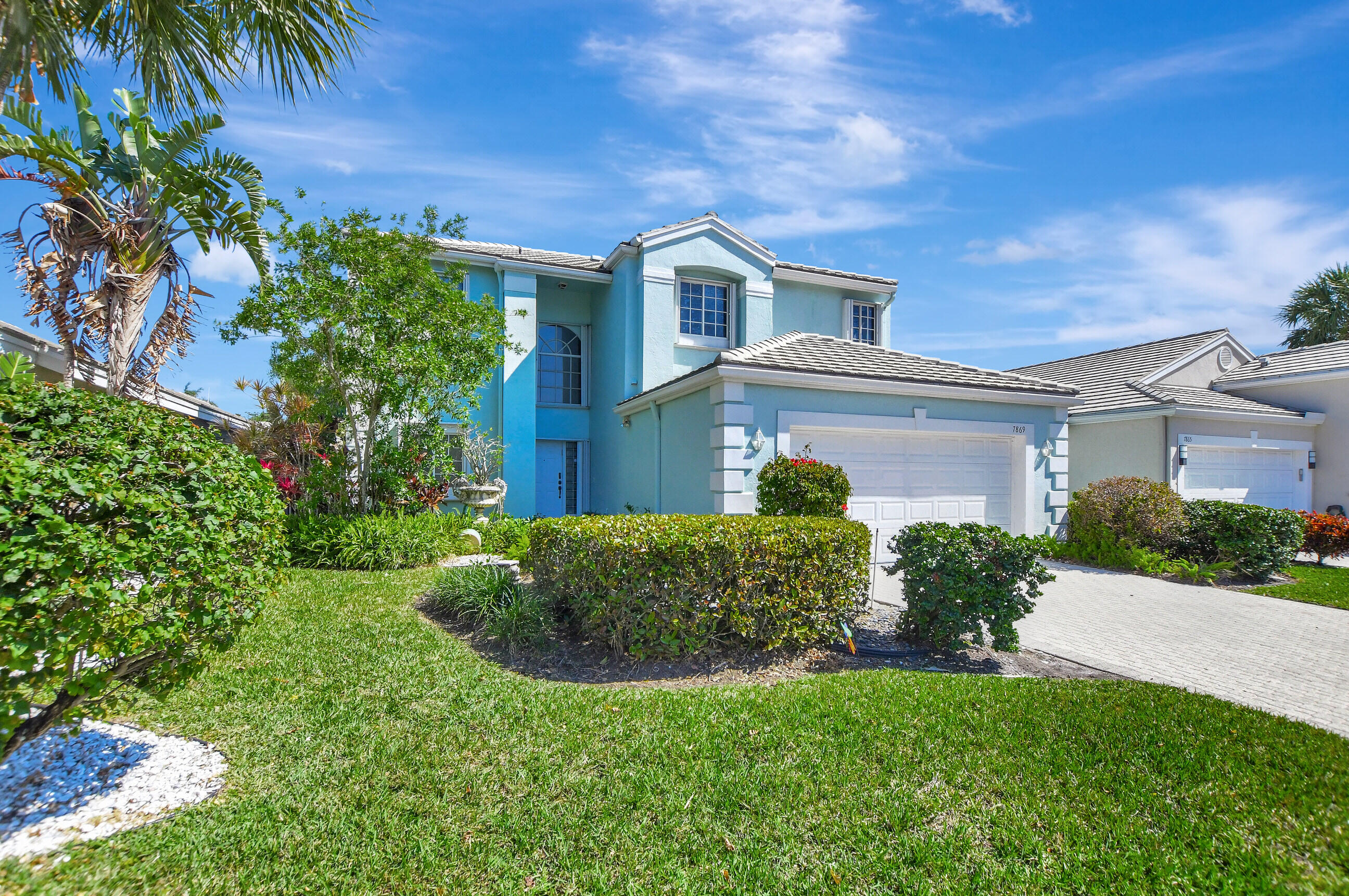 7869 Travlers Tree Drive