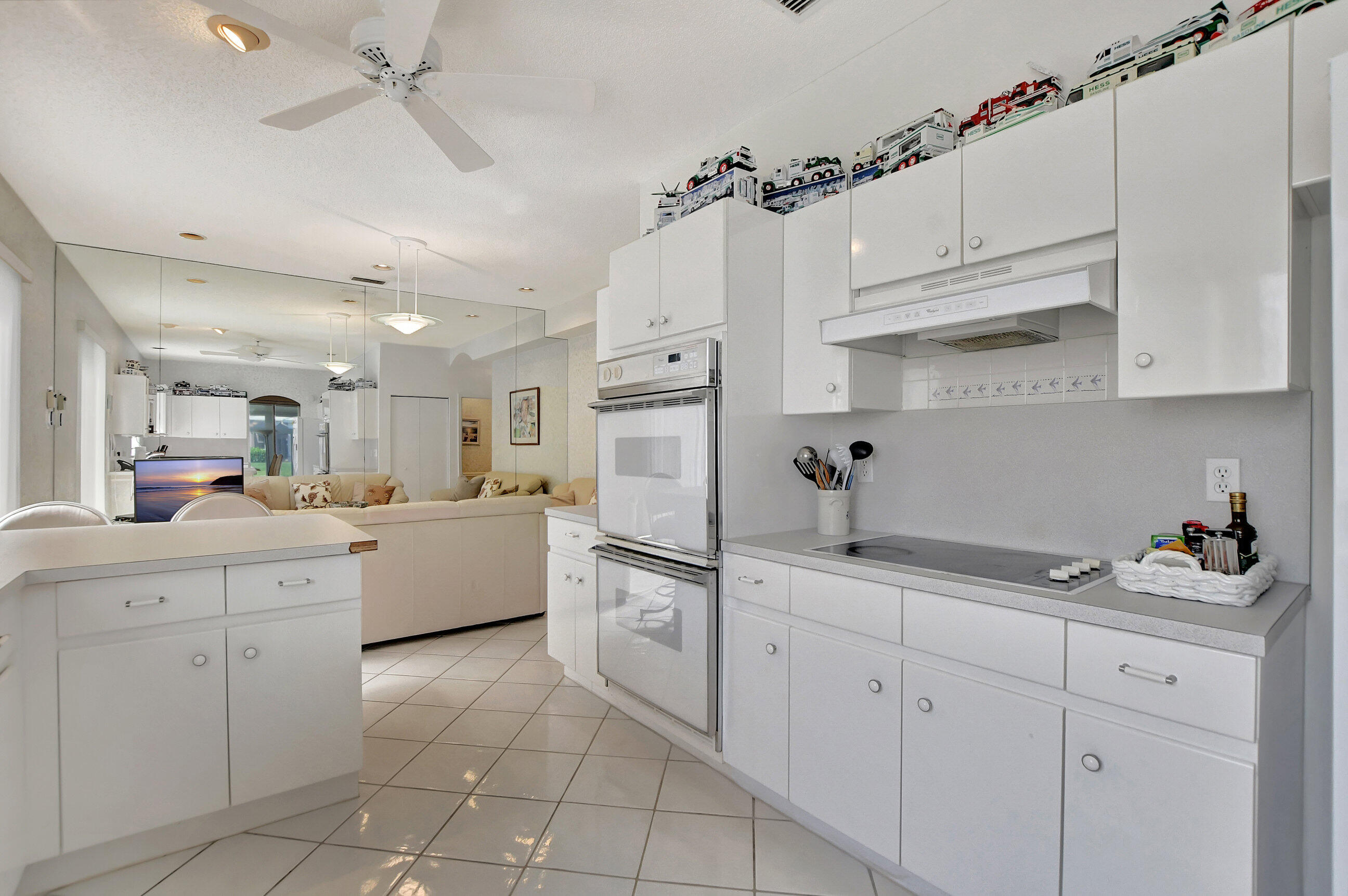 7869 Travlers Tree Drive