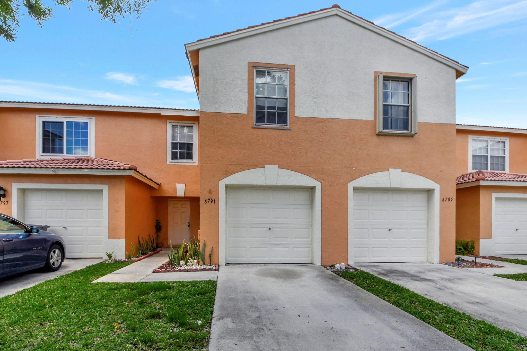 6791 Willow Creek Run