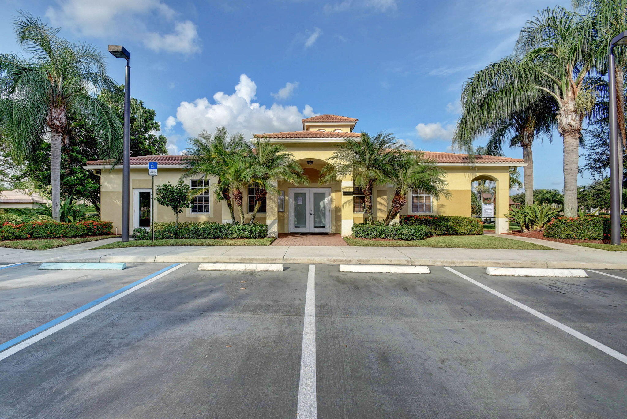 6791 Willow Creek Run