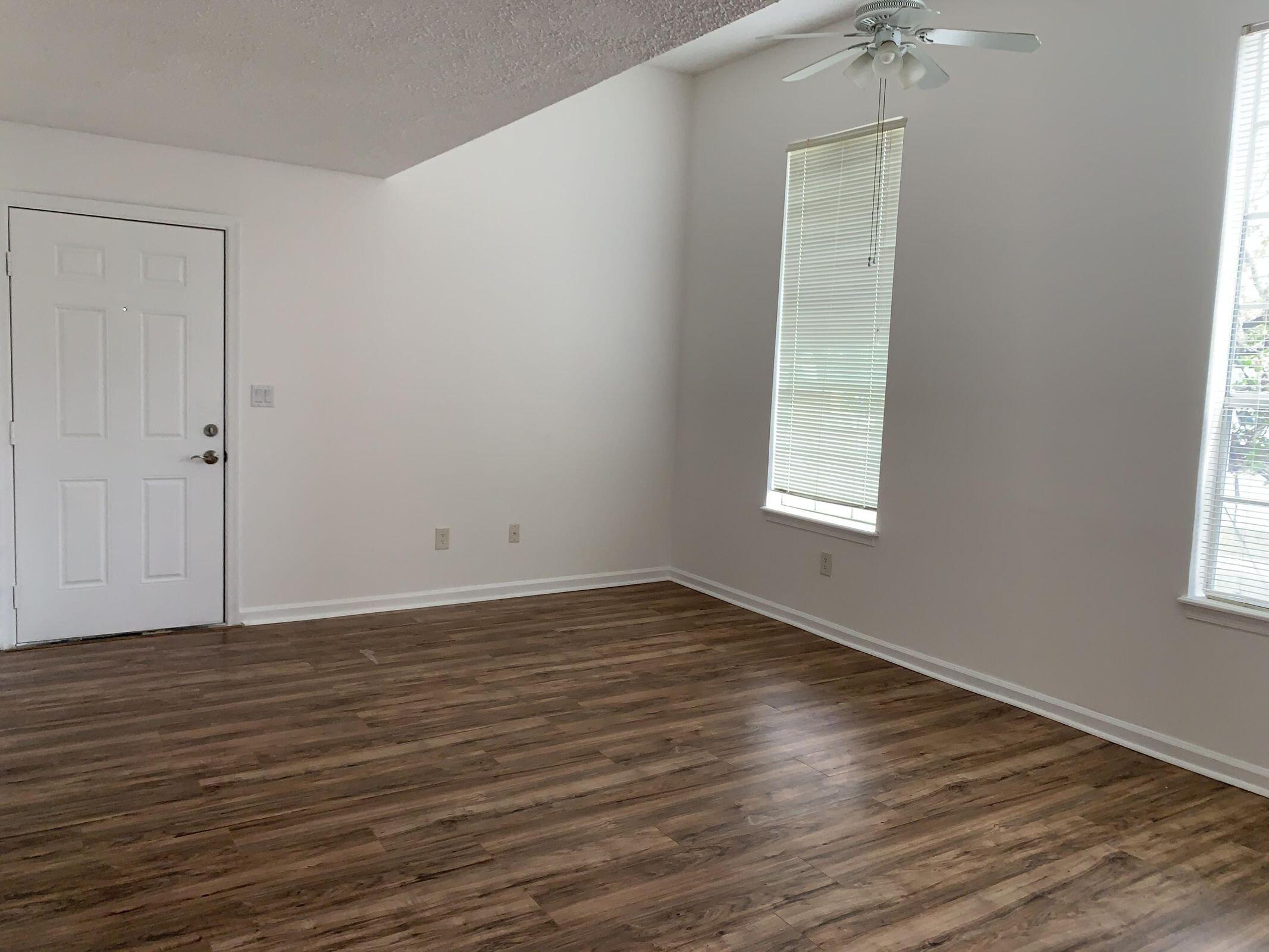 1335 Crystal Way K