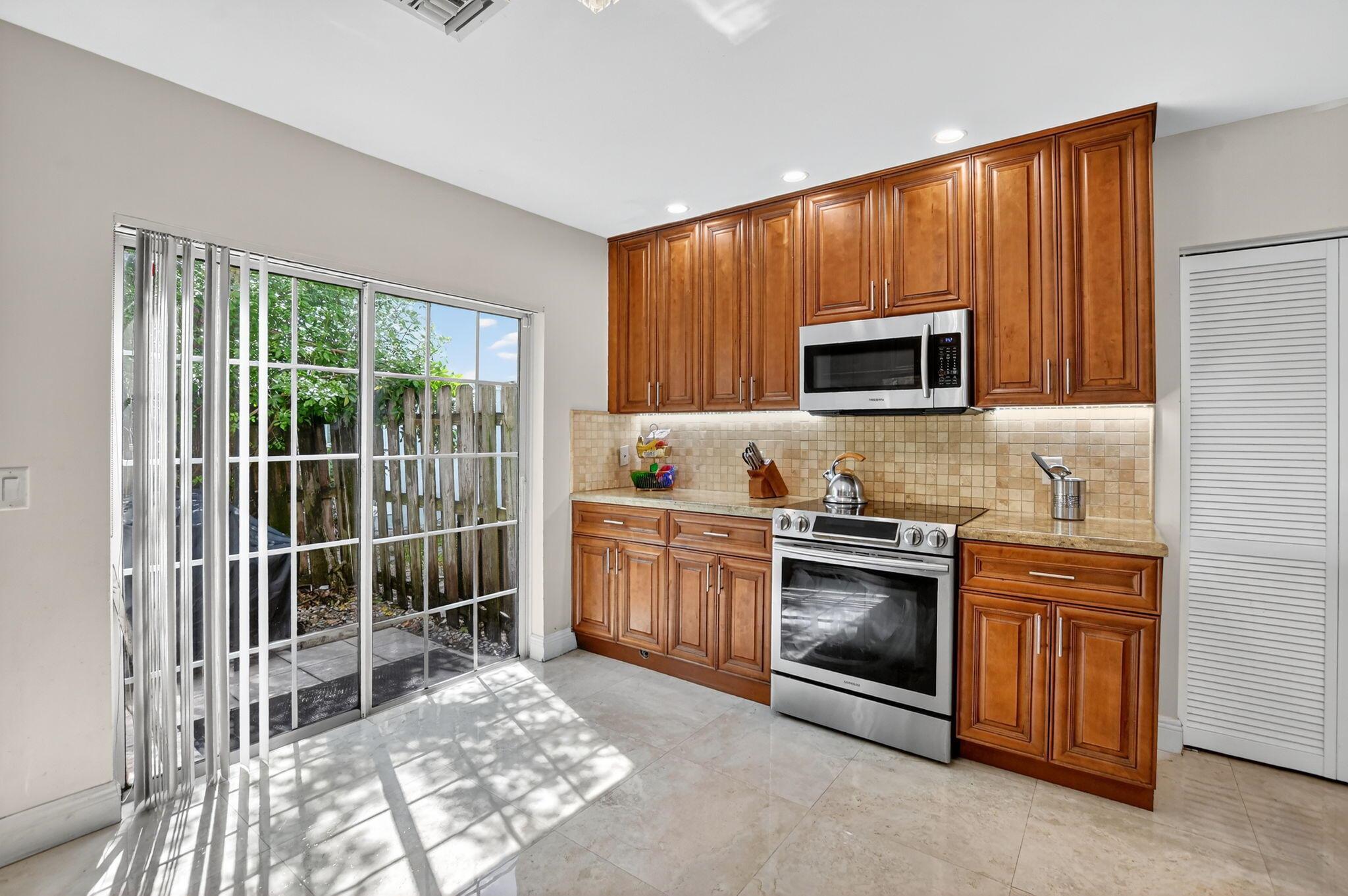 6101 Old Court Road 140