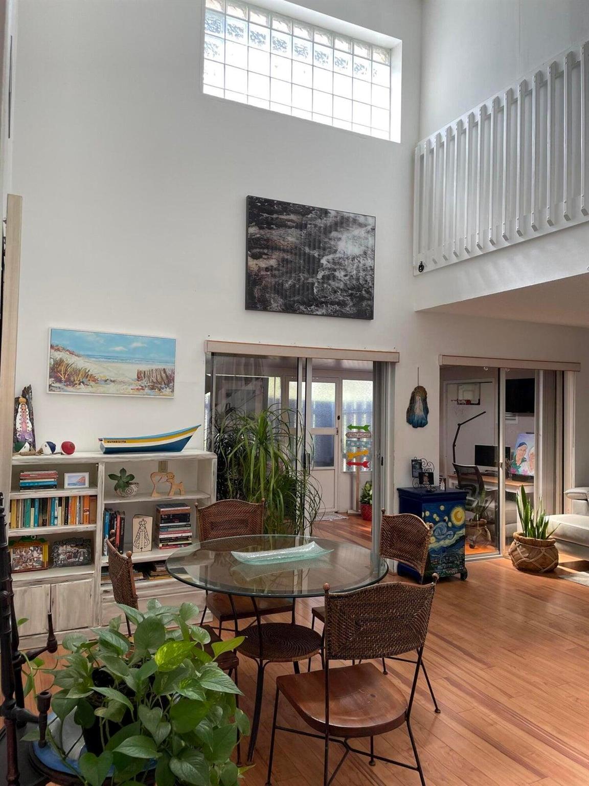 1592 Springside Drive