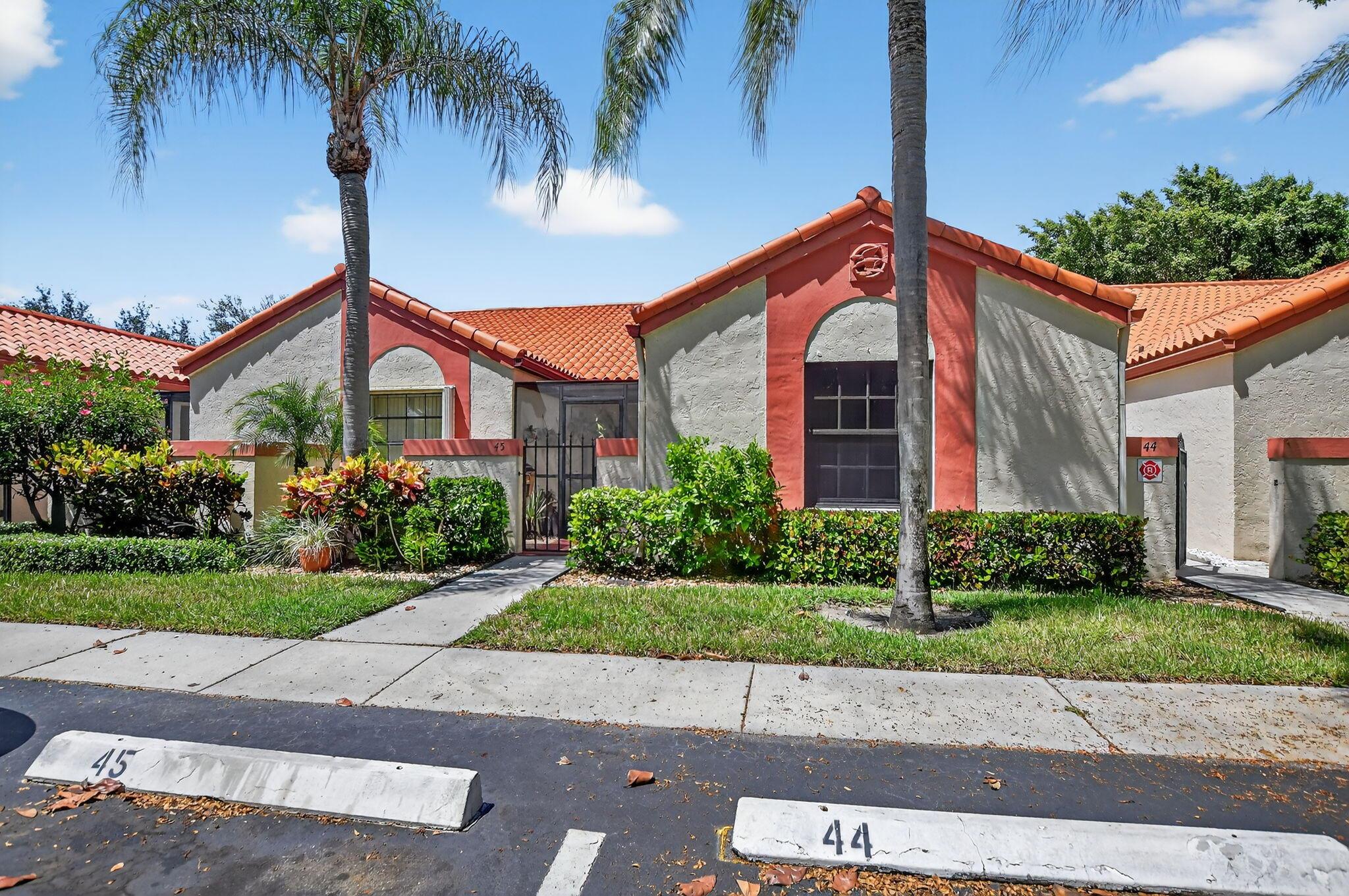 45 Centennial Court
