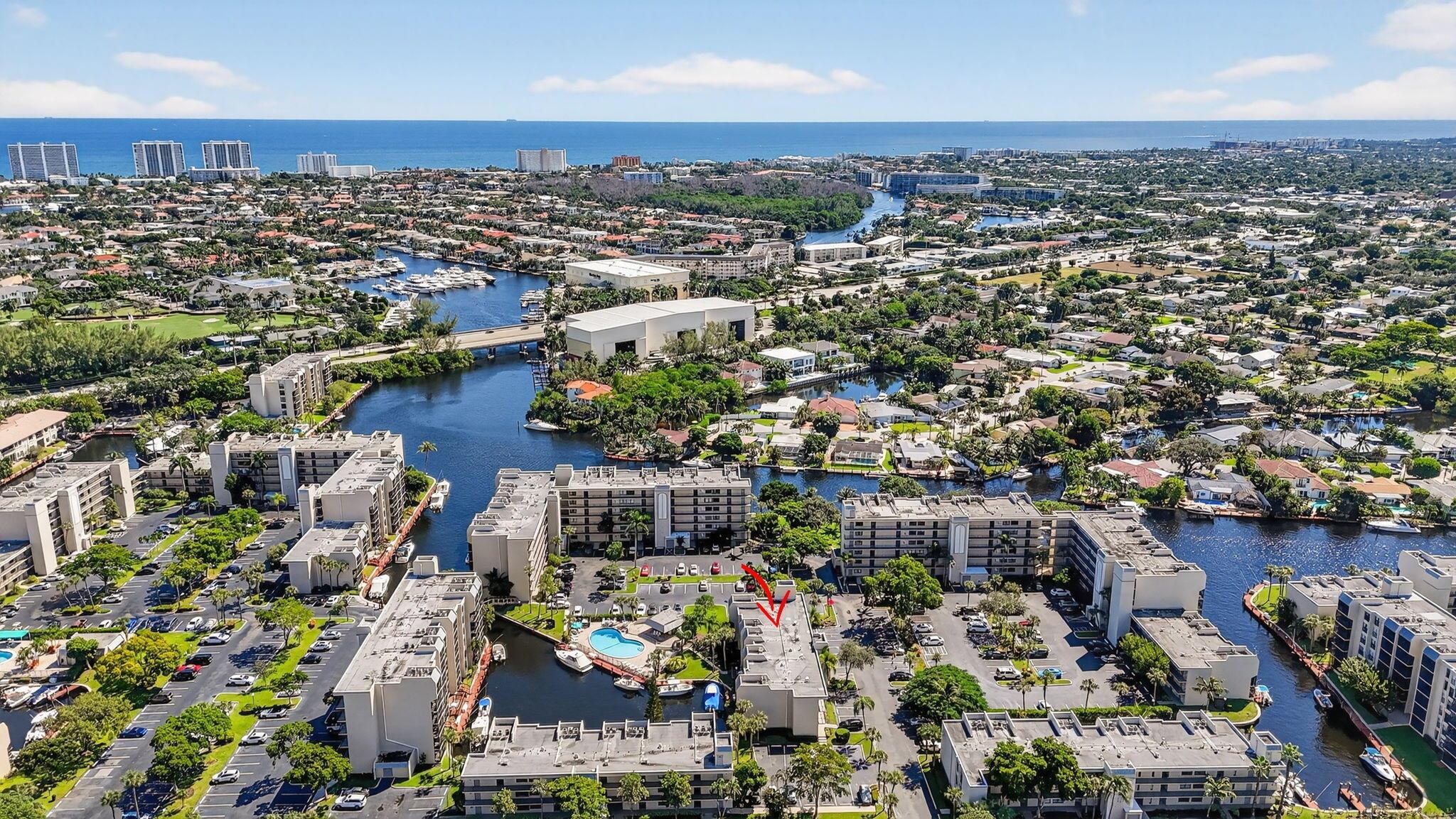 11 Royal Palm Way 304