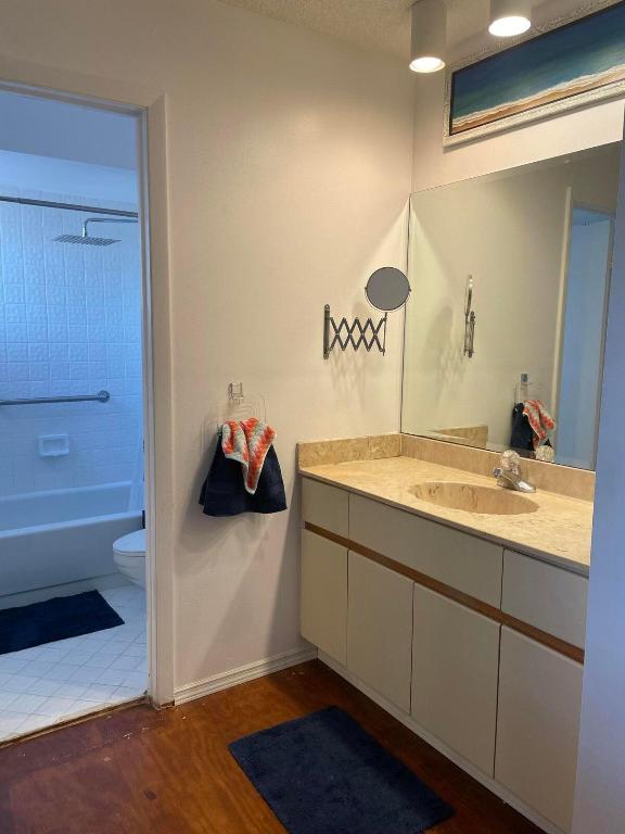 1592 Springside Drive