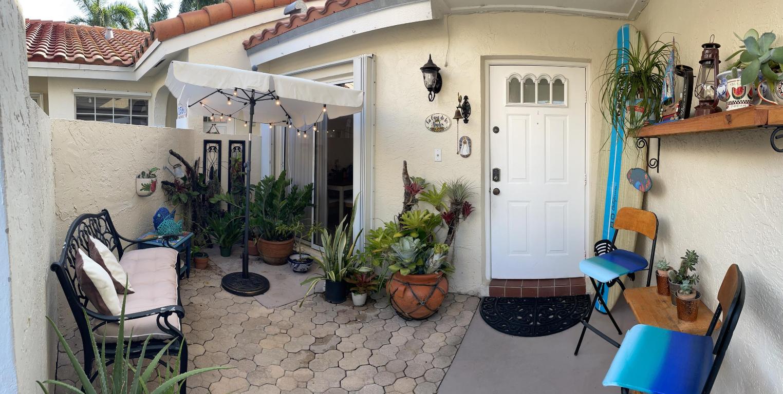 1592 Springside Drive