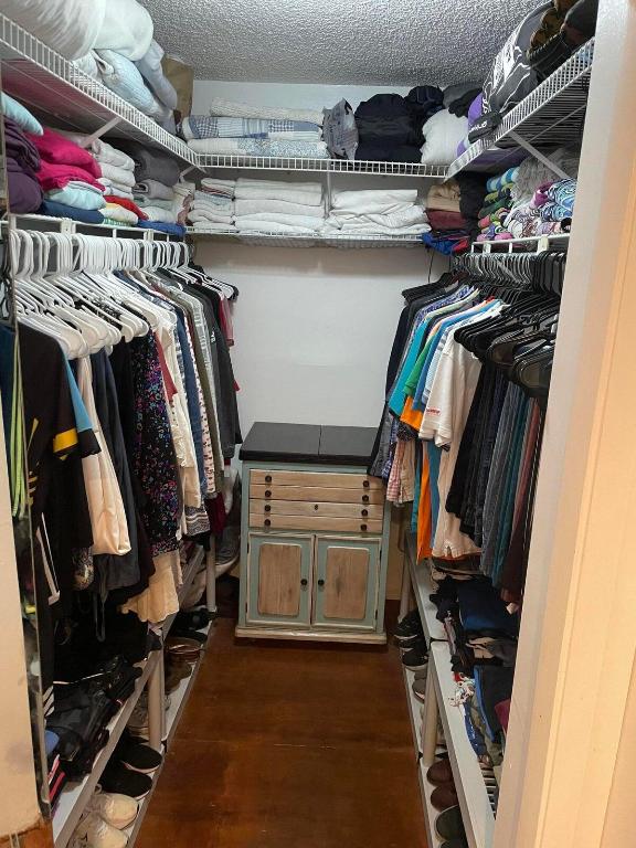 1592 Springside Drive