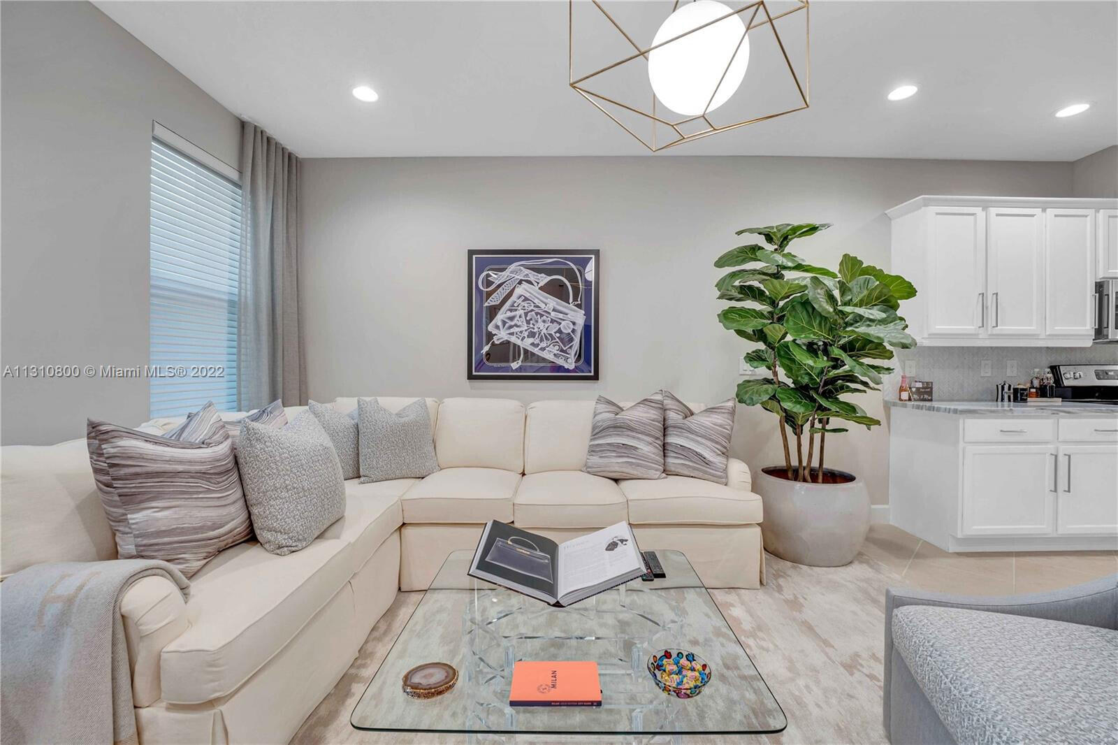 2957 St Thomas Drive, Cooper City