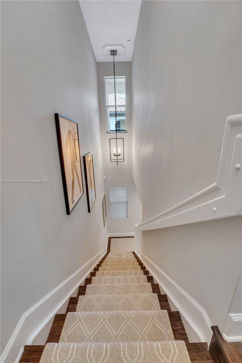 2957 St Thomas Drive, Cooper City