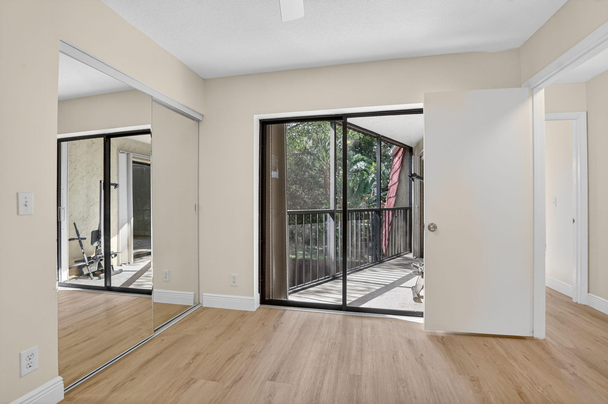 22958 Oxford Place D