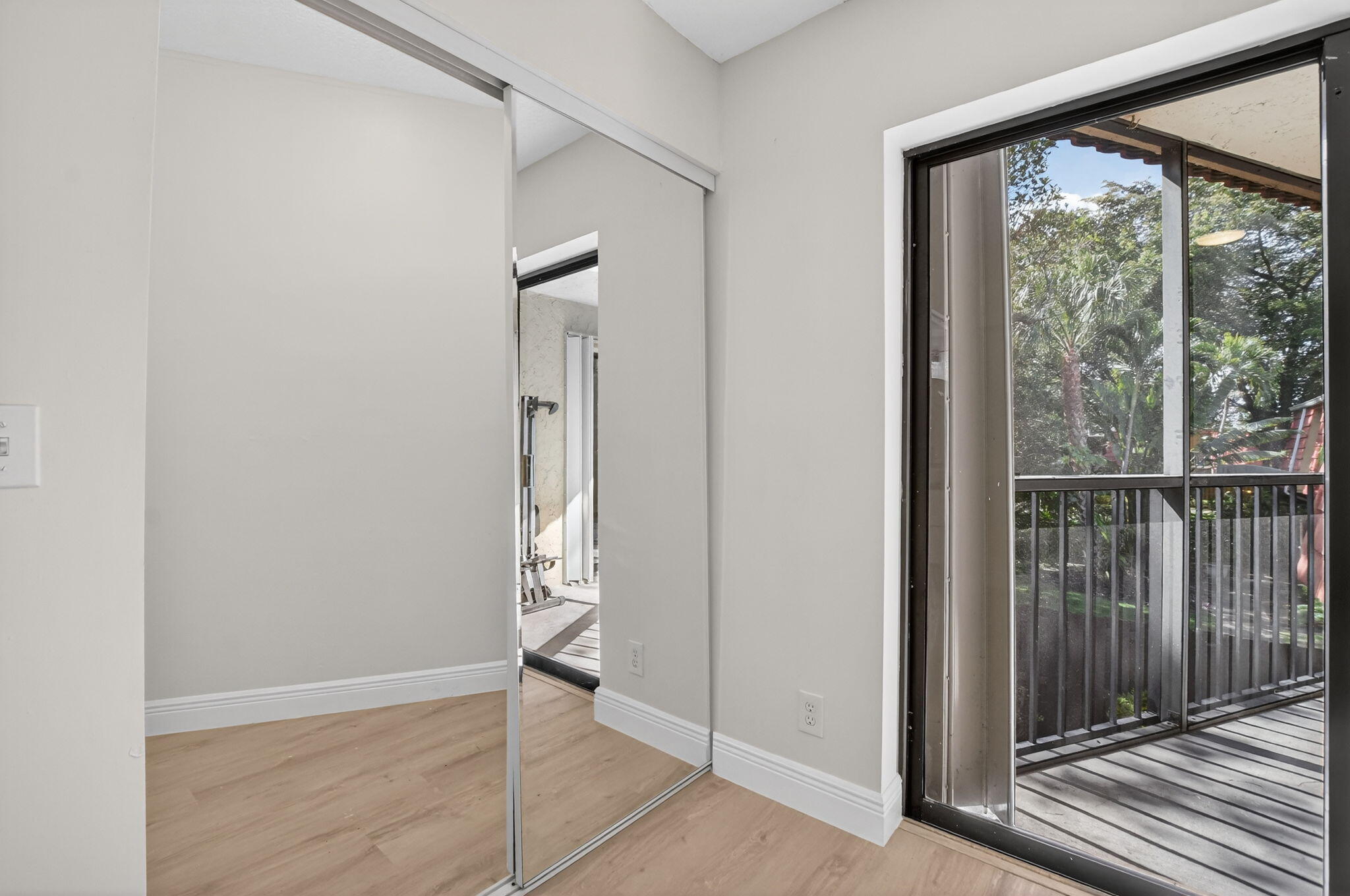 22958 Oxford Place D