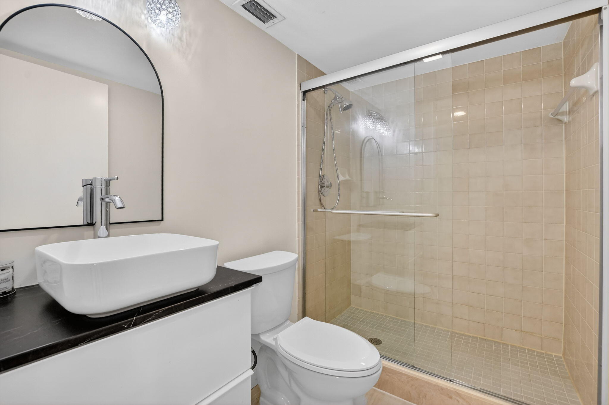 22958 Oxford Place D