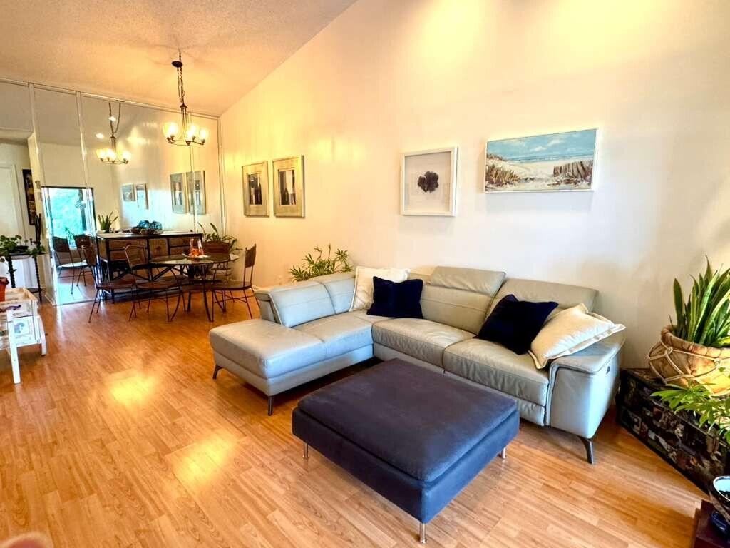 45 Centennial Court