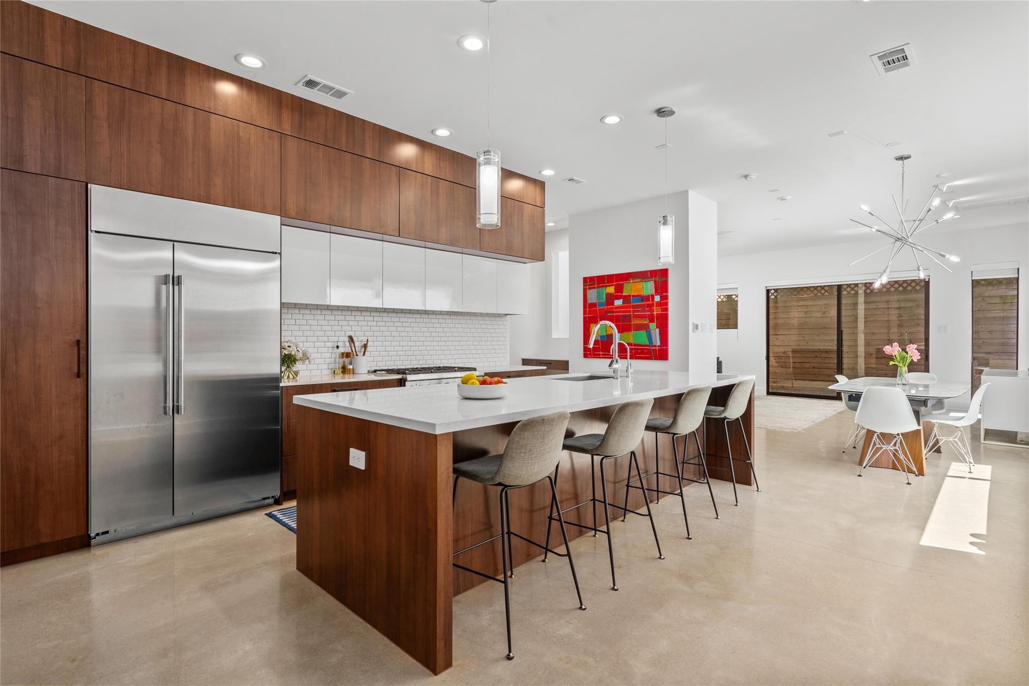 509 W Drew Street