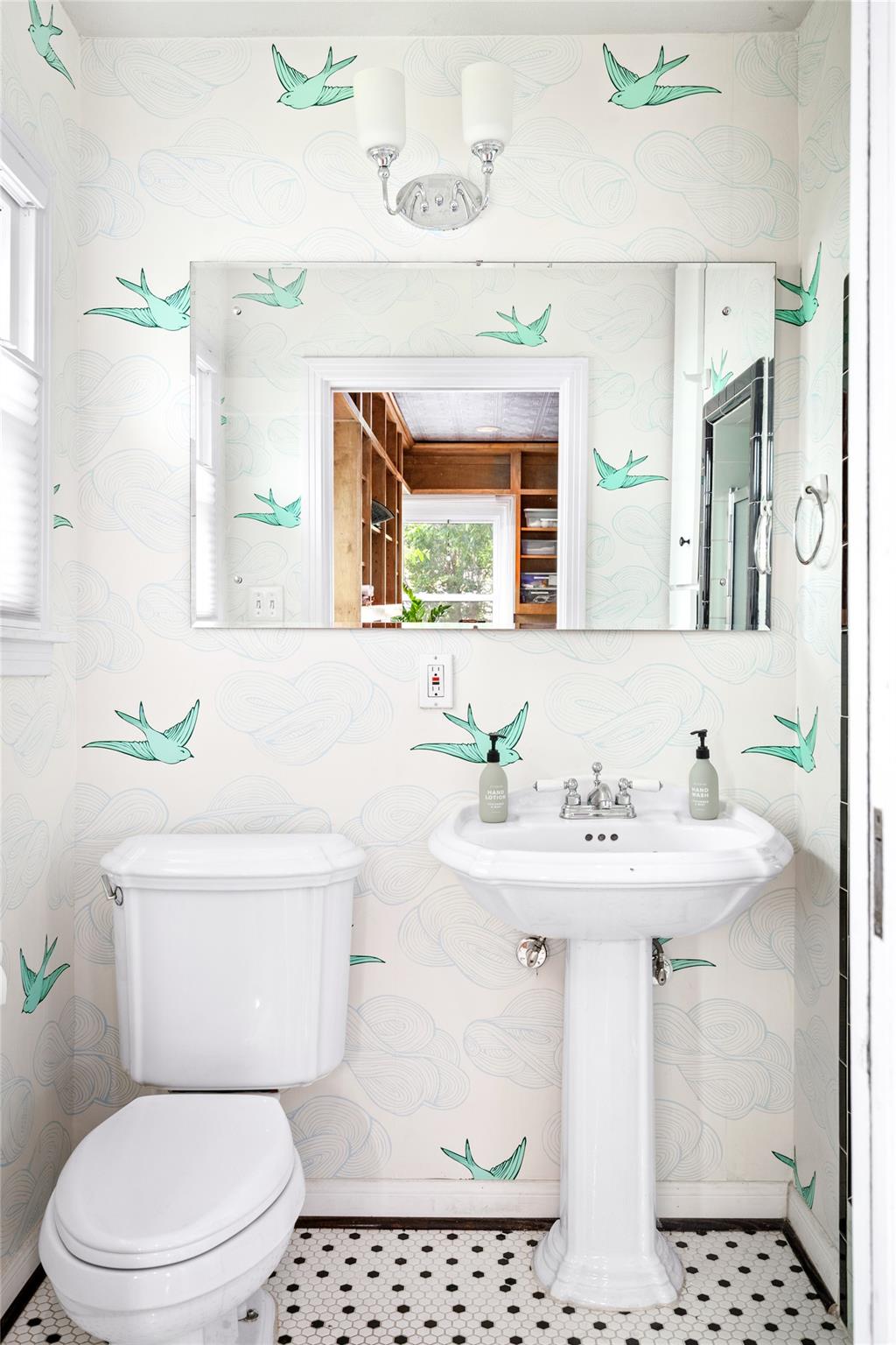 208 W 34th Street