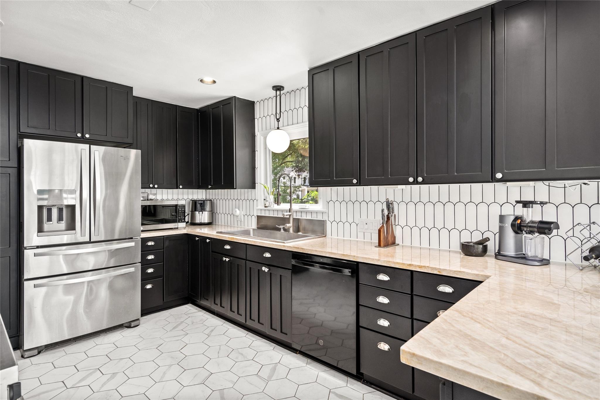 208 W 34th Street