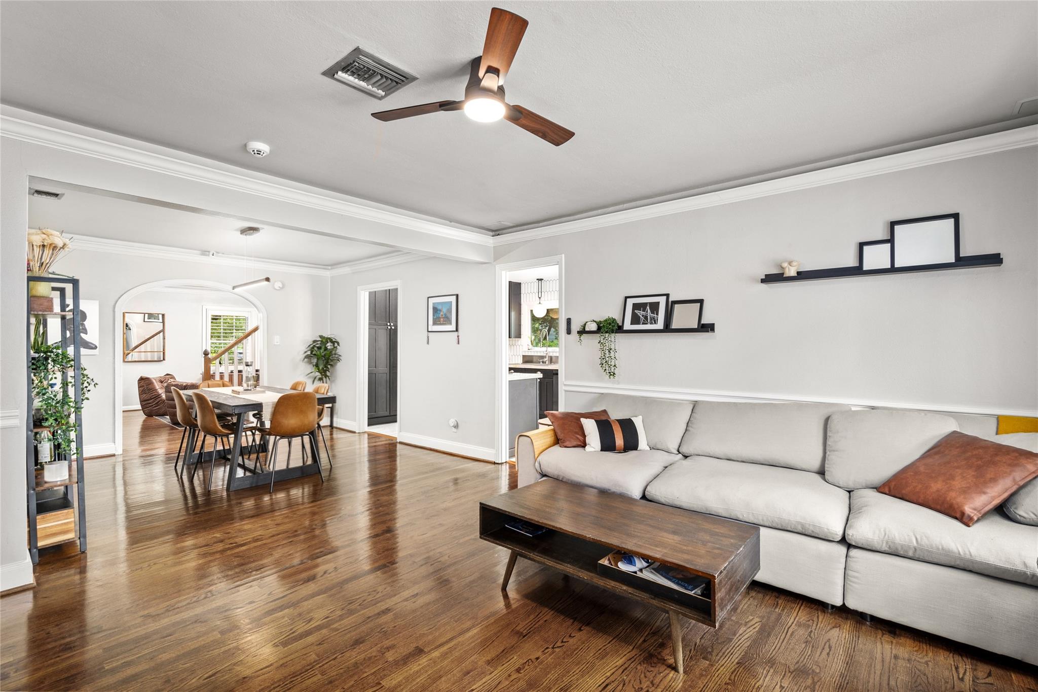 208 W 34th Street