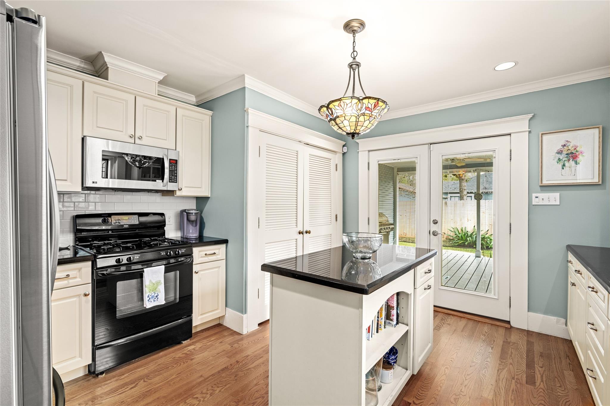 924 W Melwood Street