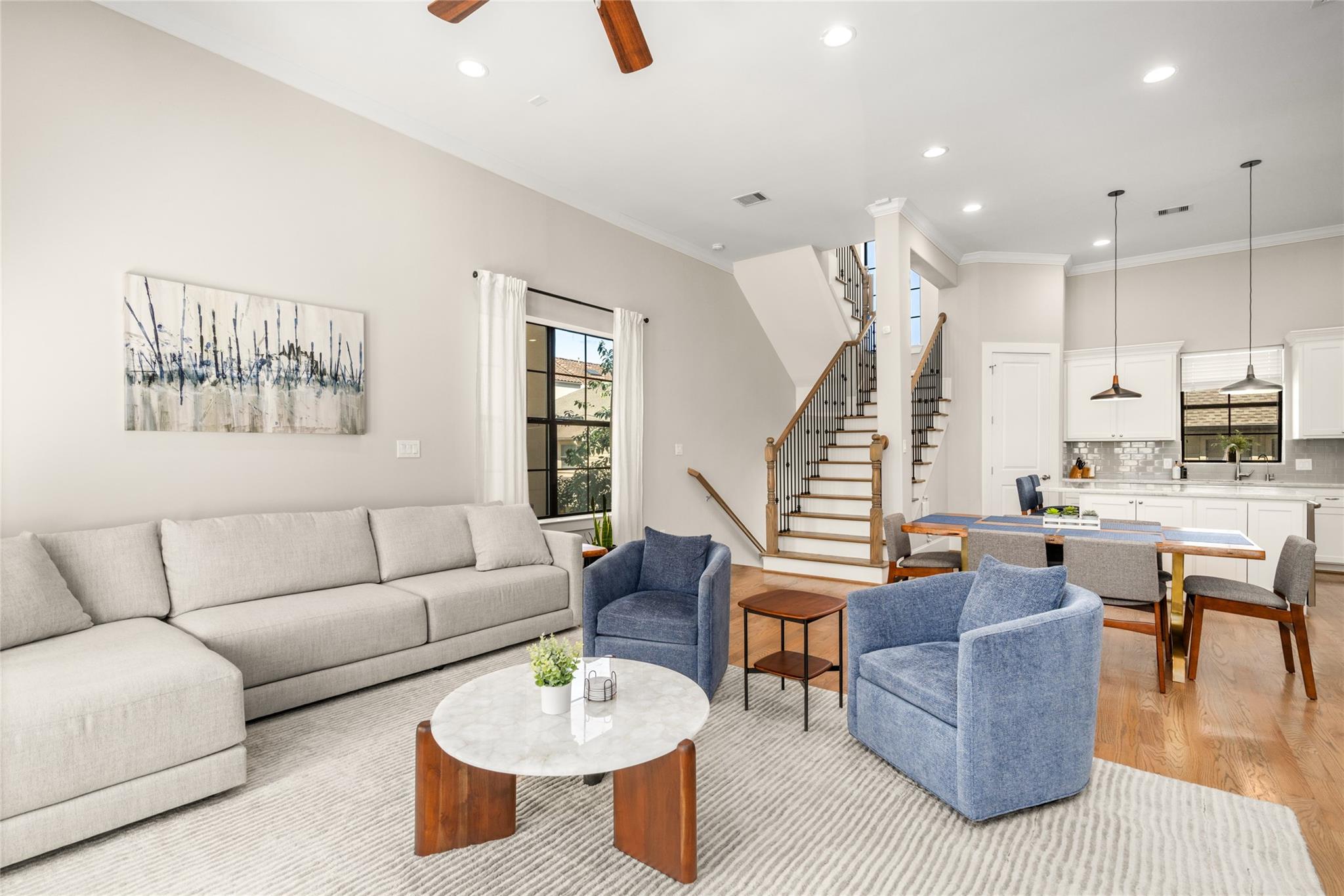 6018 Maxie Street Unit: E