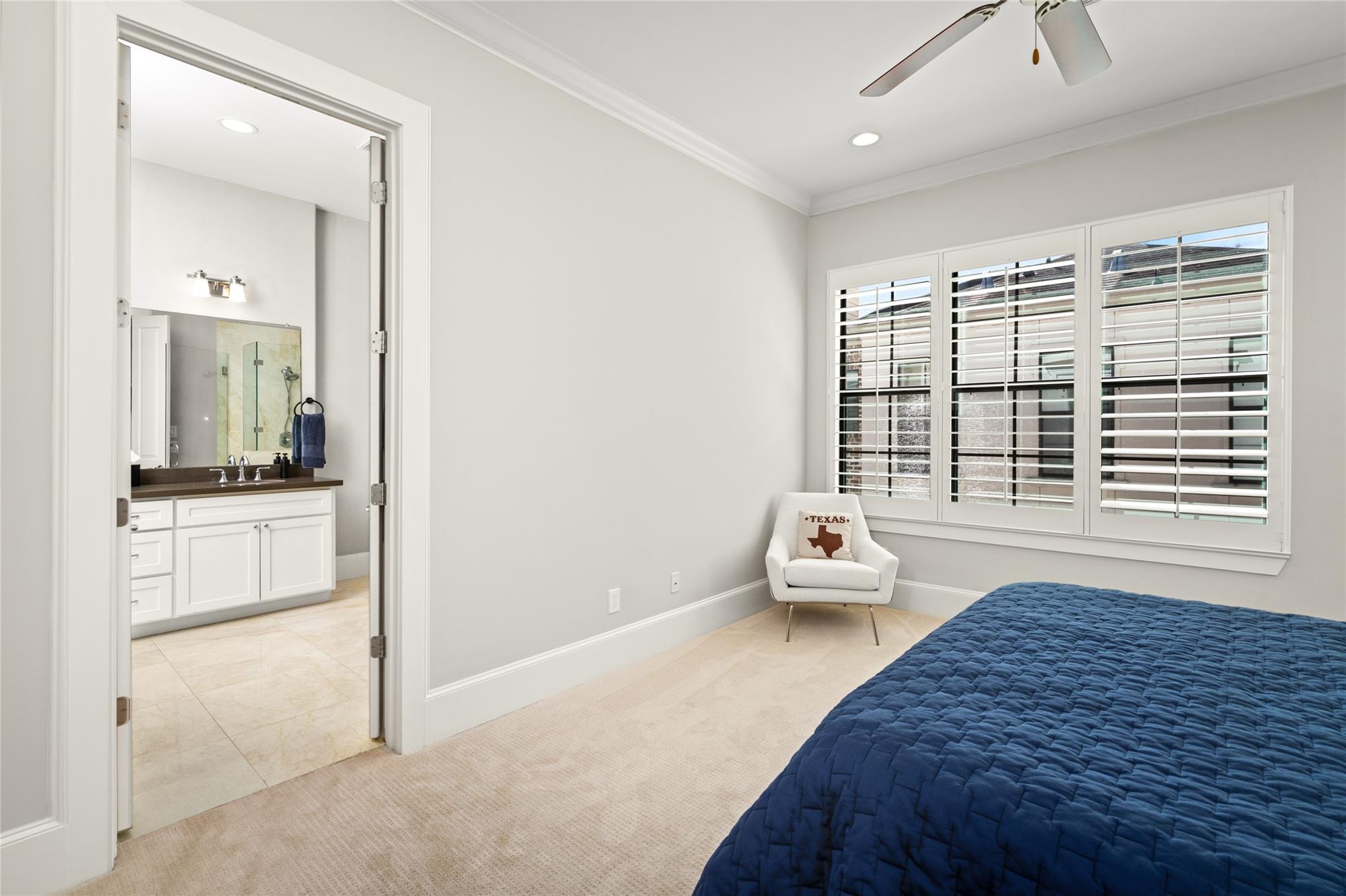 6018 Maxie Street Unit: E