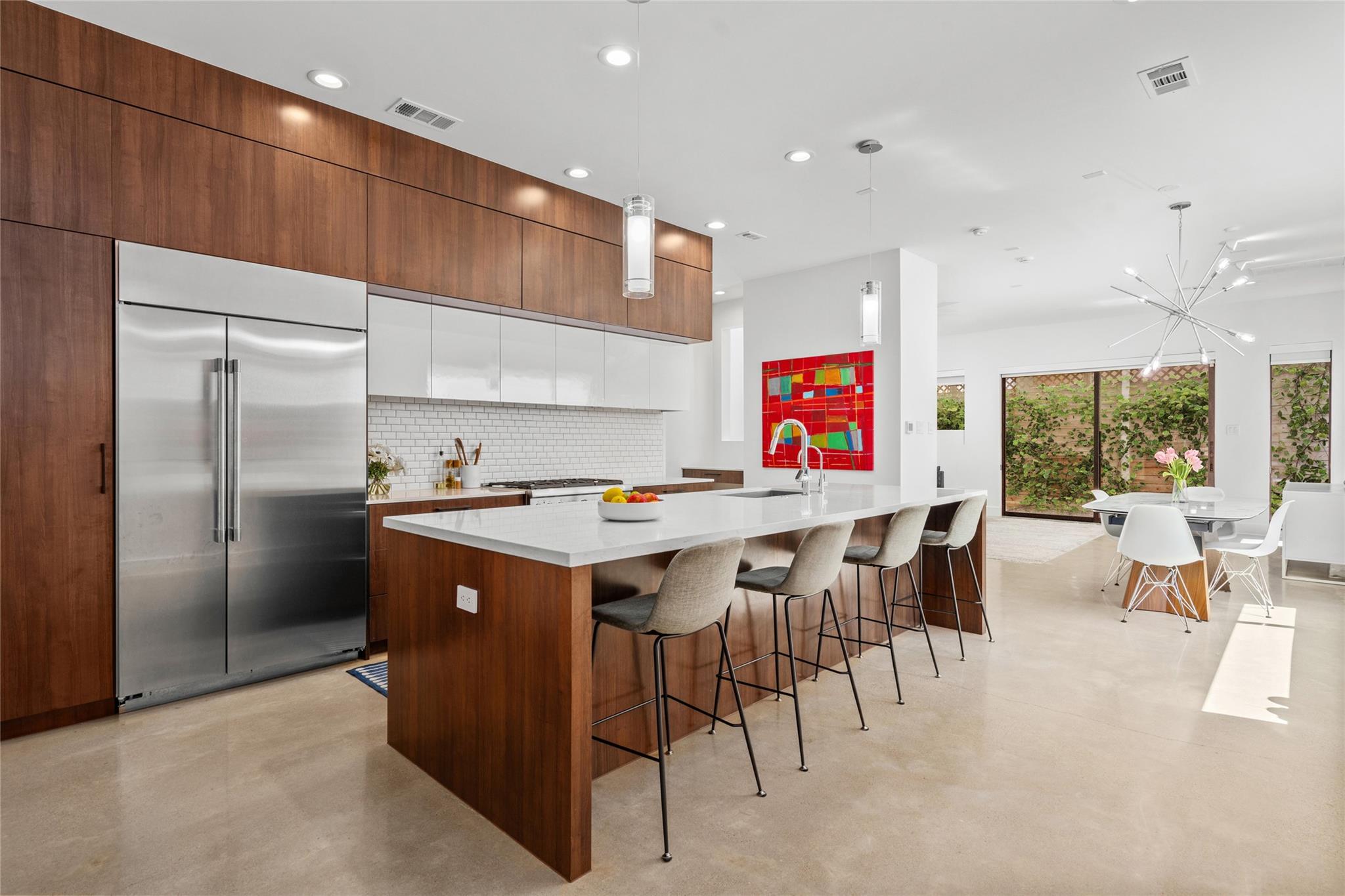 509 W Drew Street