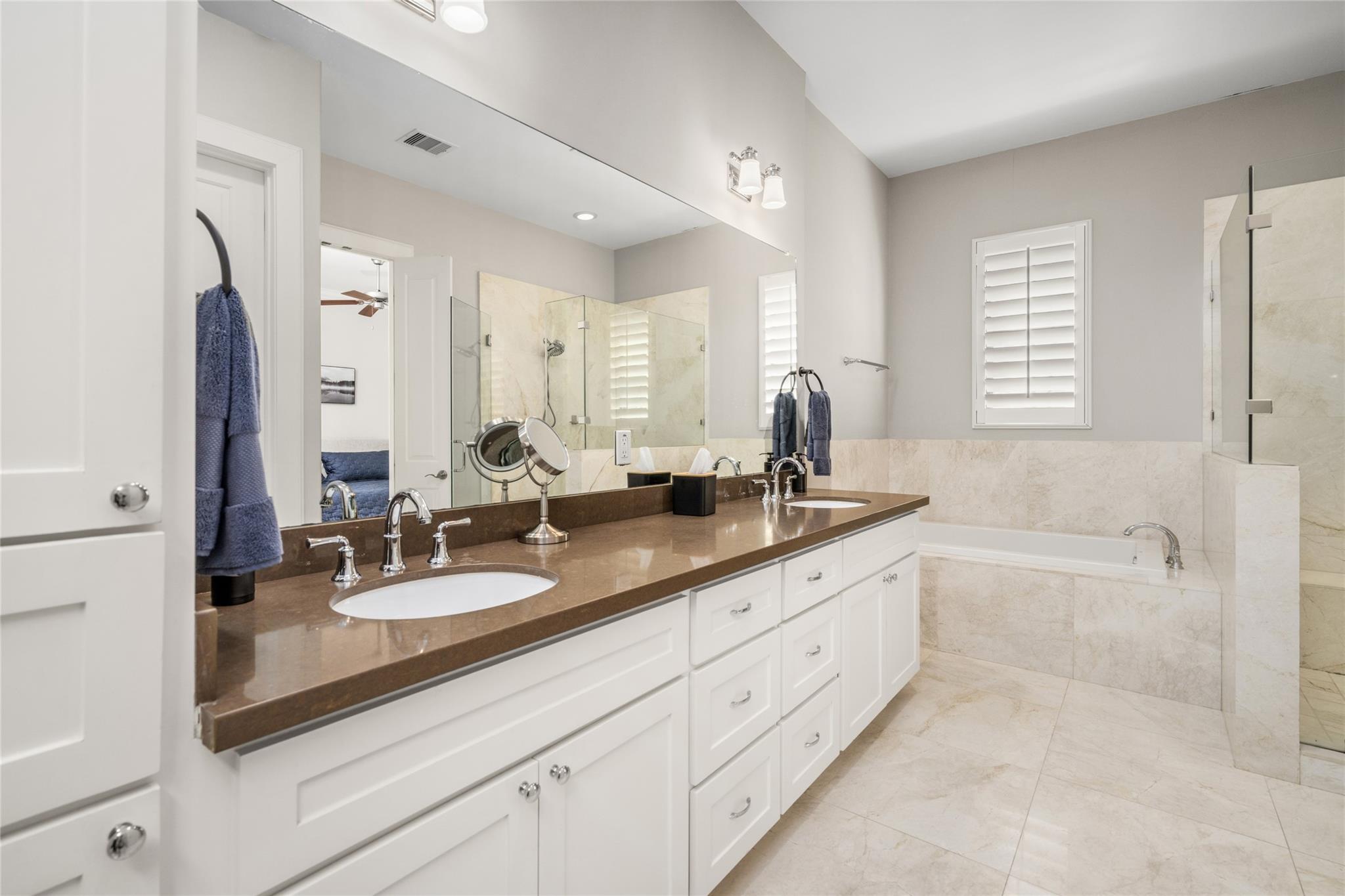 6018 Maxie Street Unit: E