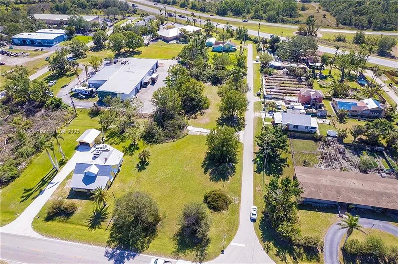 514 SOLANA LOOP