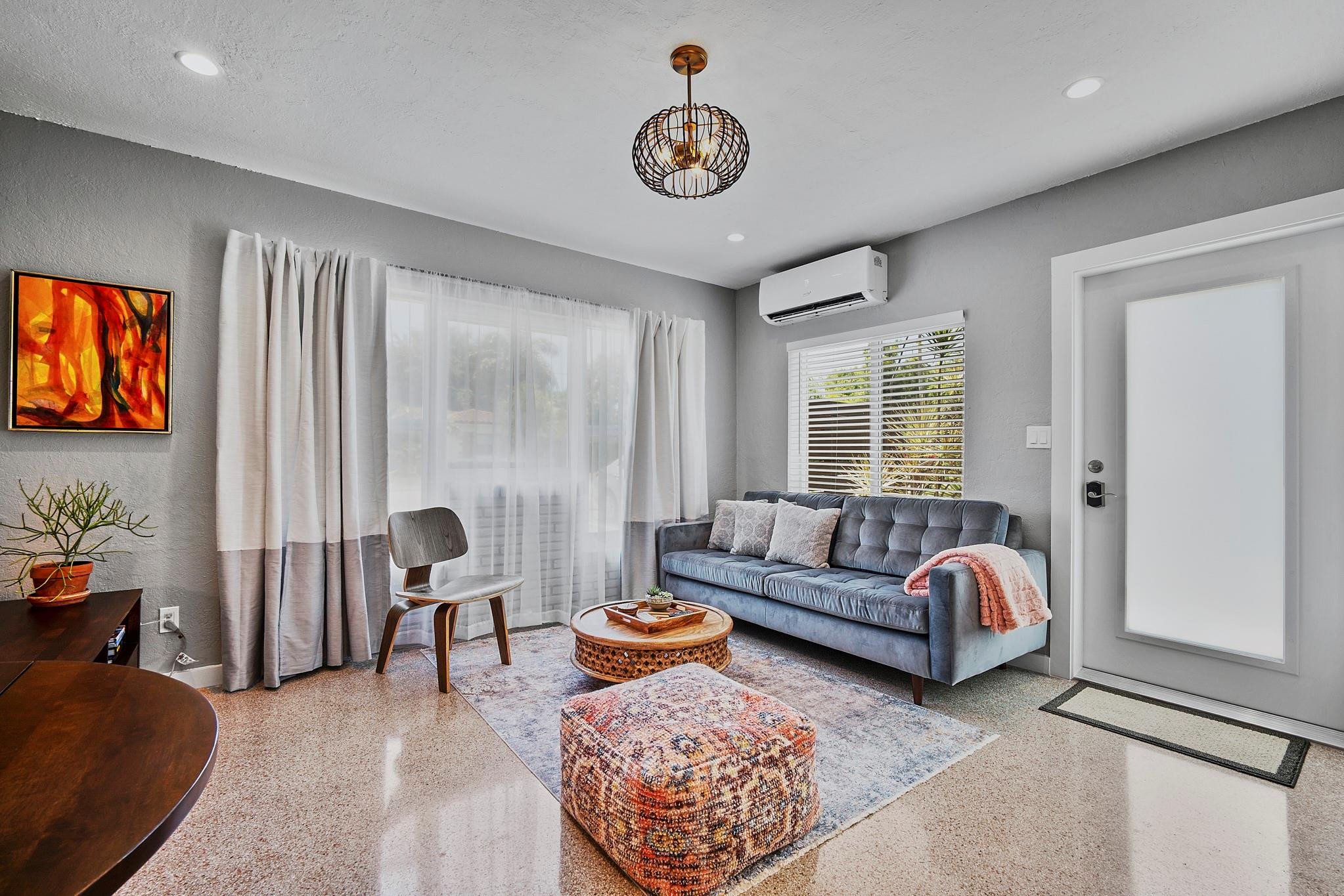1215 NE 17th Ave 3