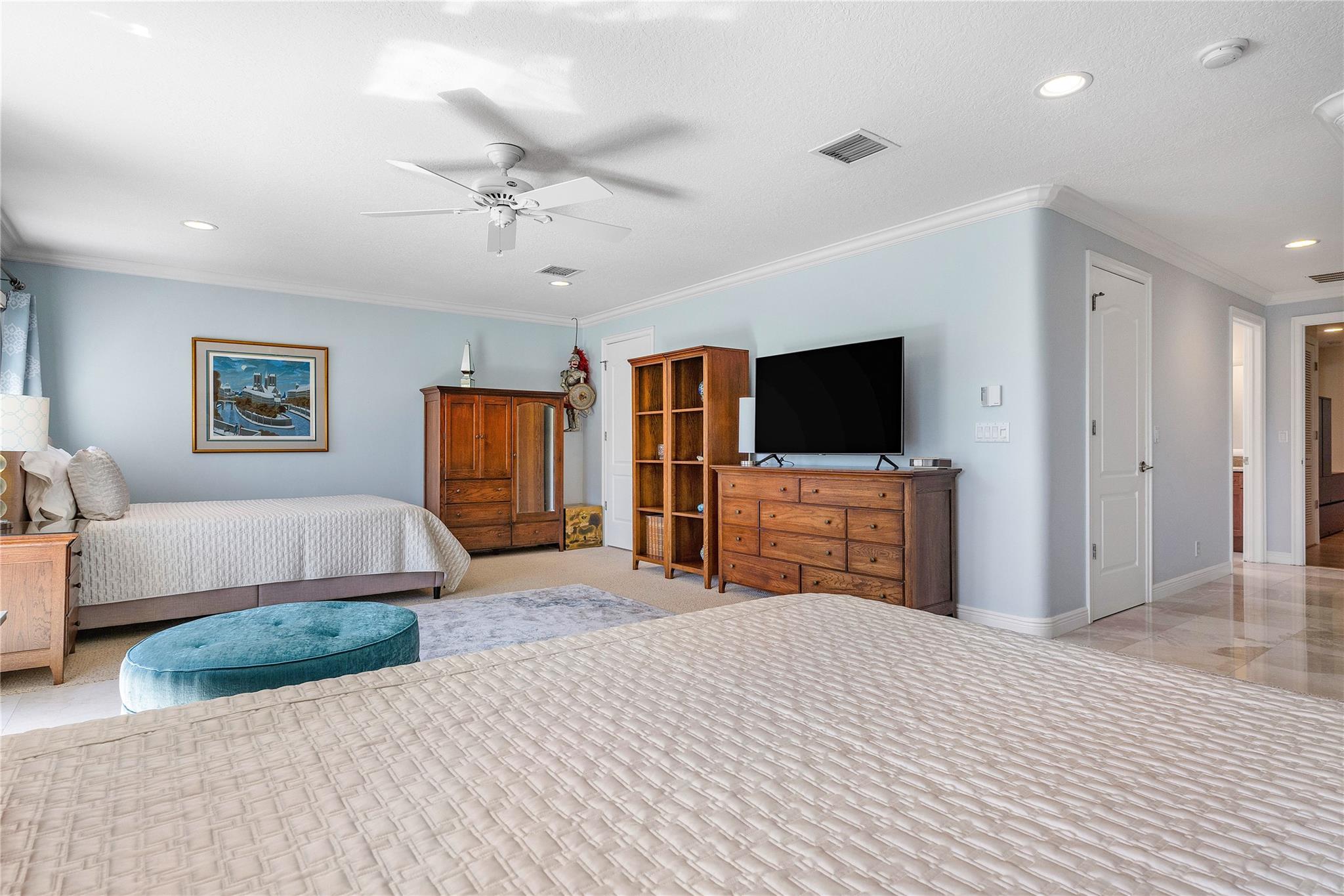 1220 NE 17th Way 1220