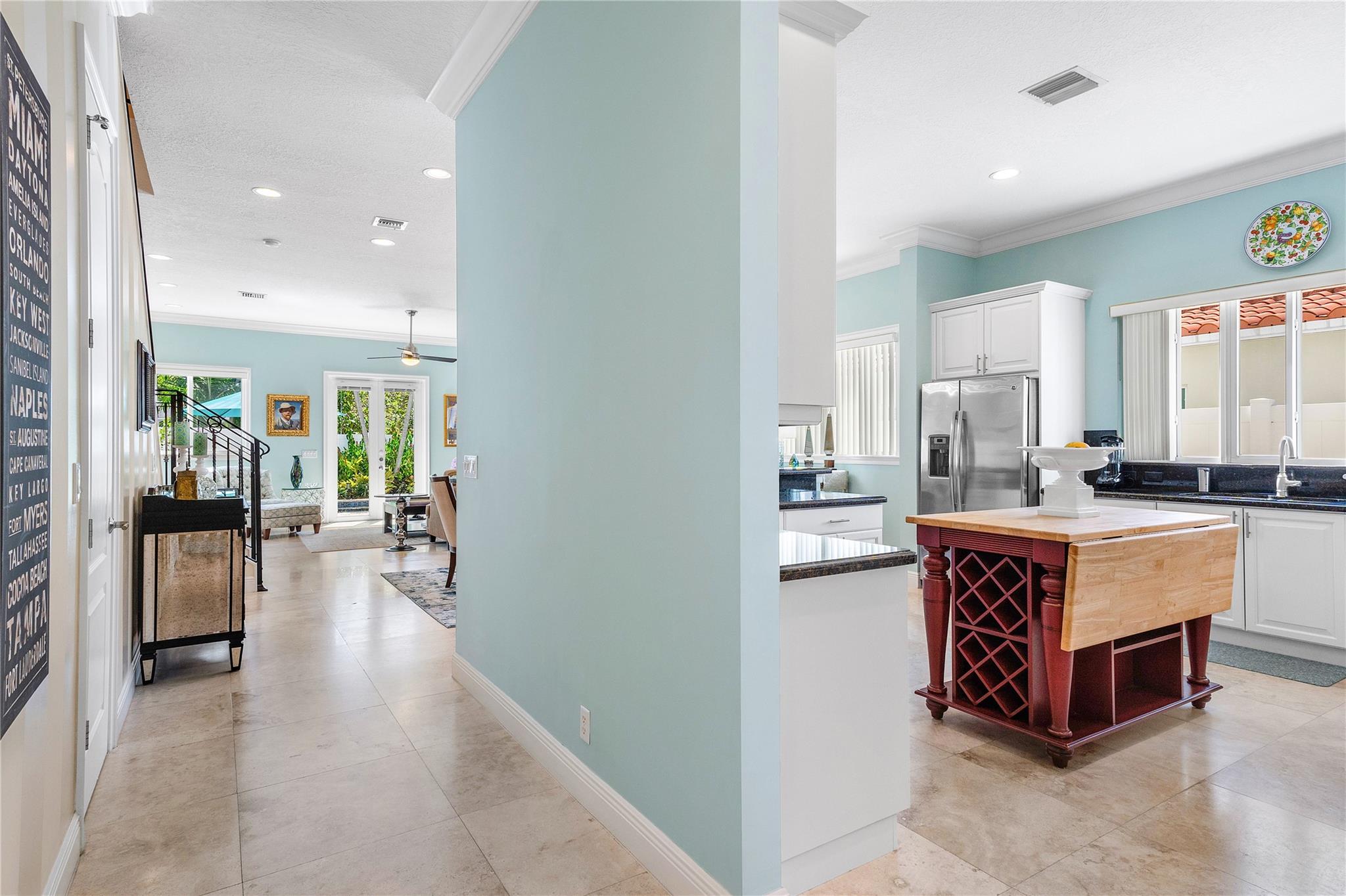 1220 NE 17th Way 1220