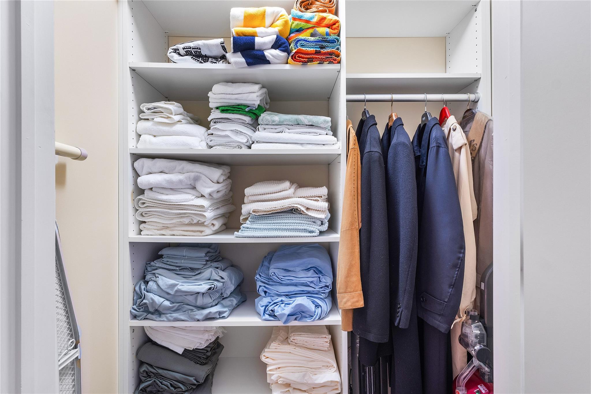 1220 NE 17th Way 1220