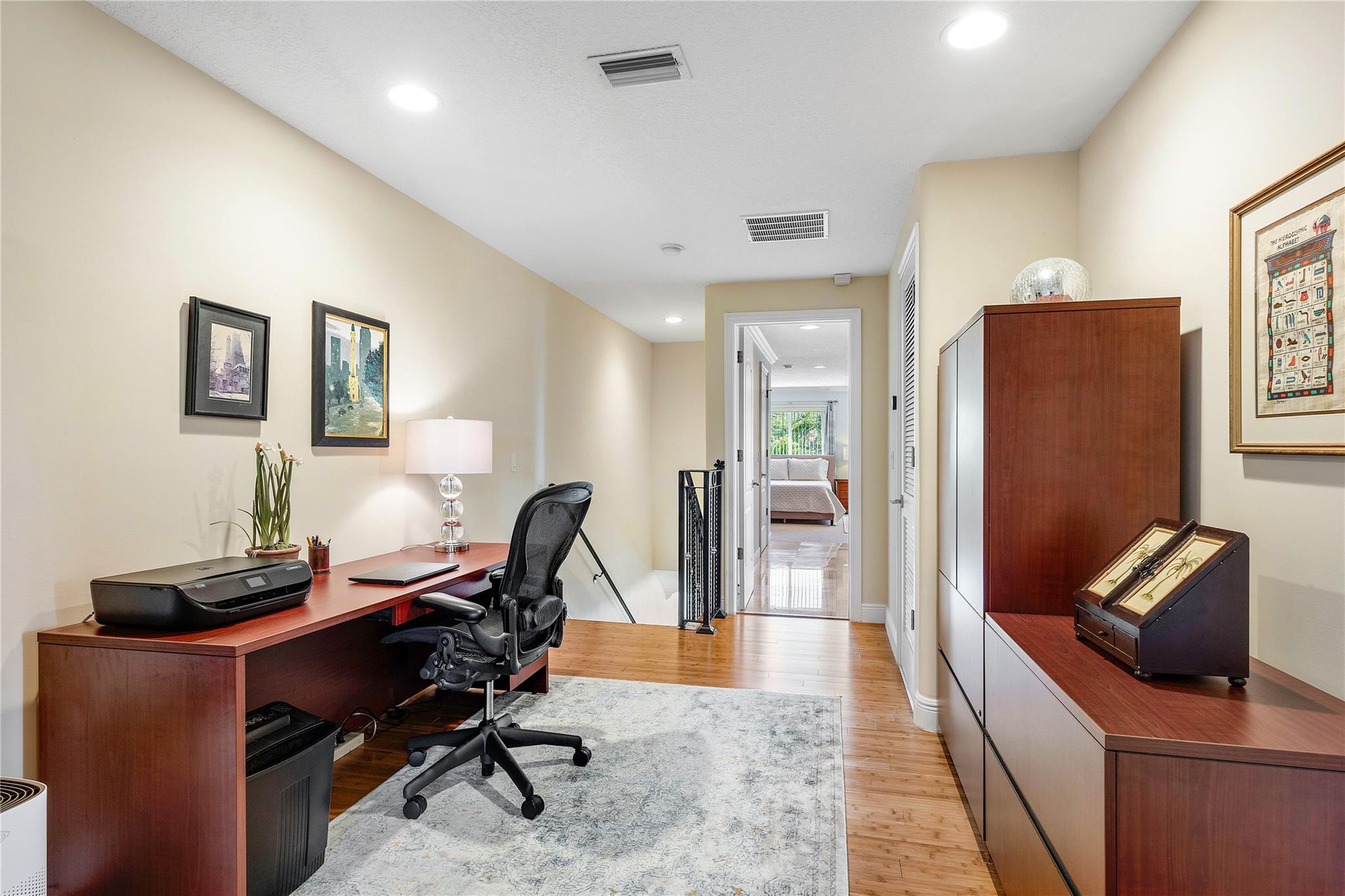 1220 NE 17th Way 1220