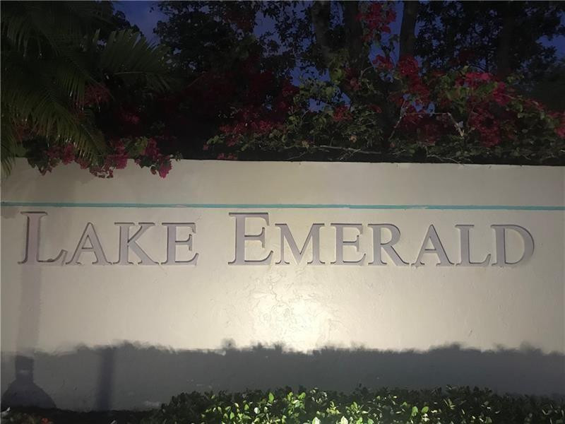 118 Lake Emerald 105