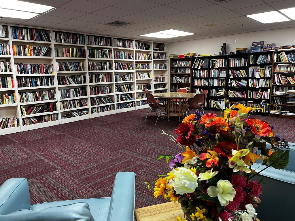 118 Lake Emerald 105